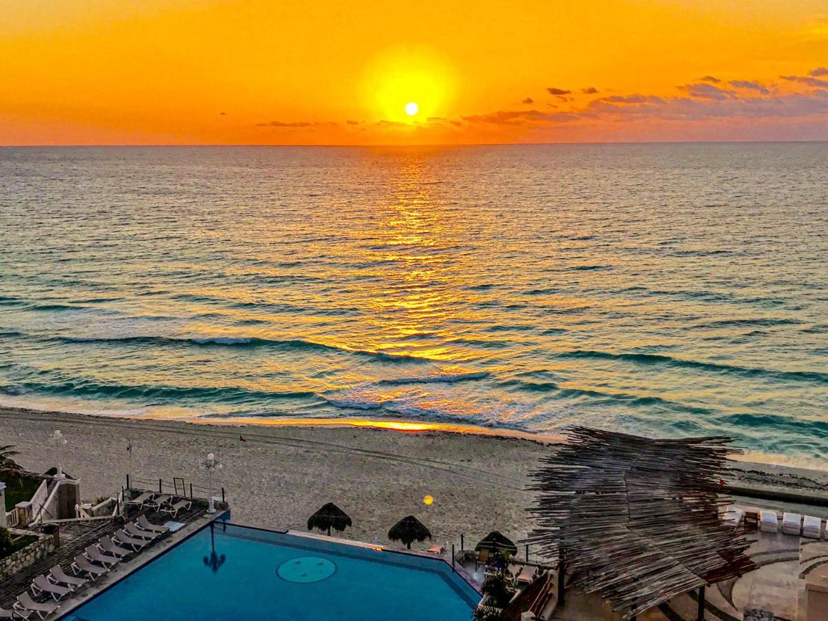 Ova Apartments Cancún Exteriör bild