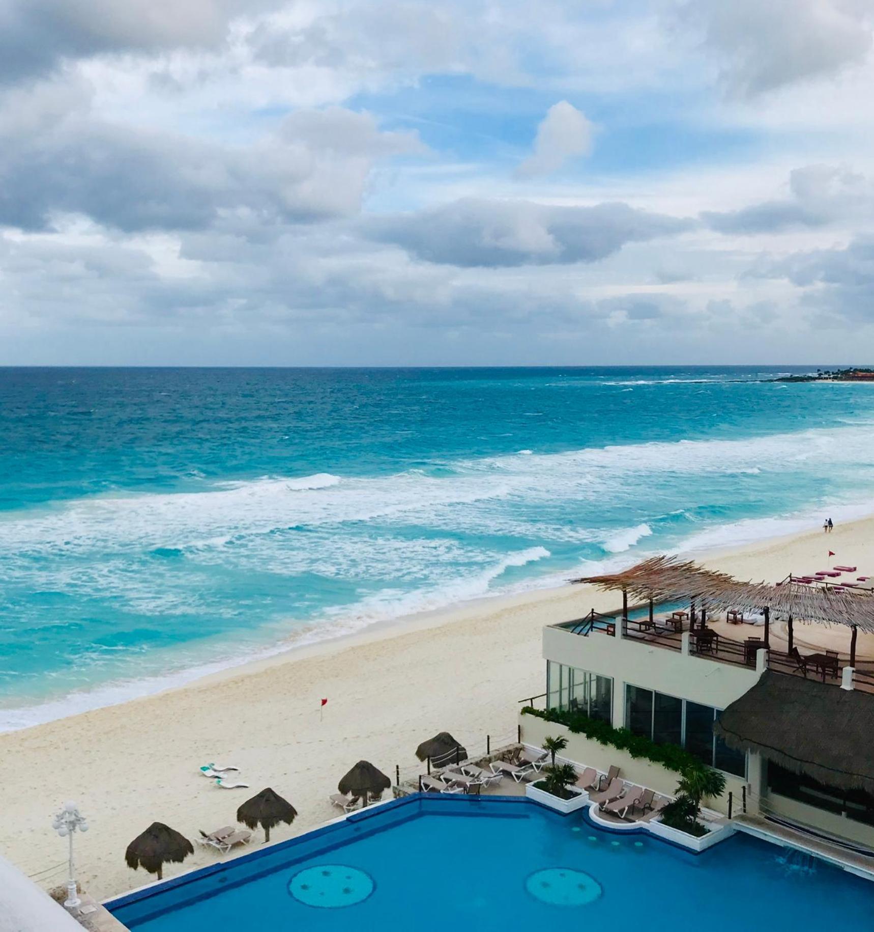 Ova Apartments Cancún Exteriör bild