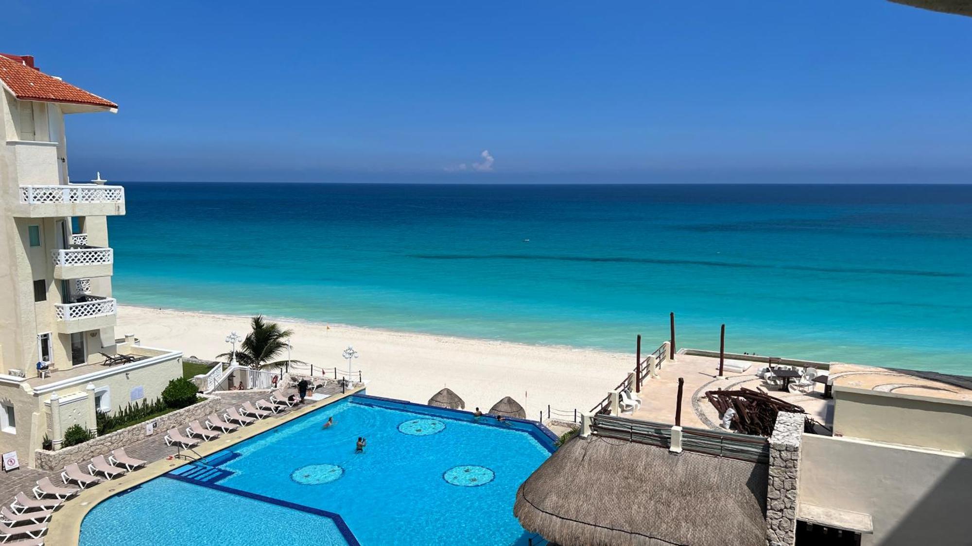 Ova Apartments Cancún Exteriör bild