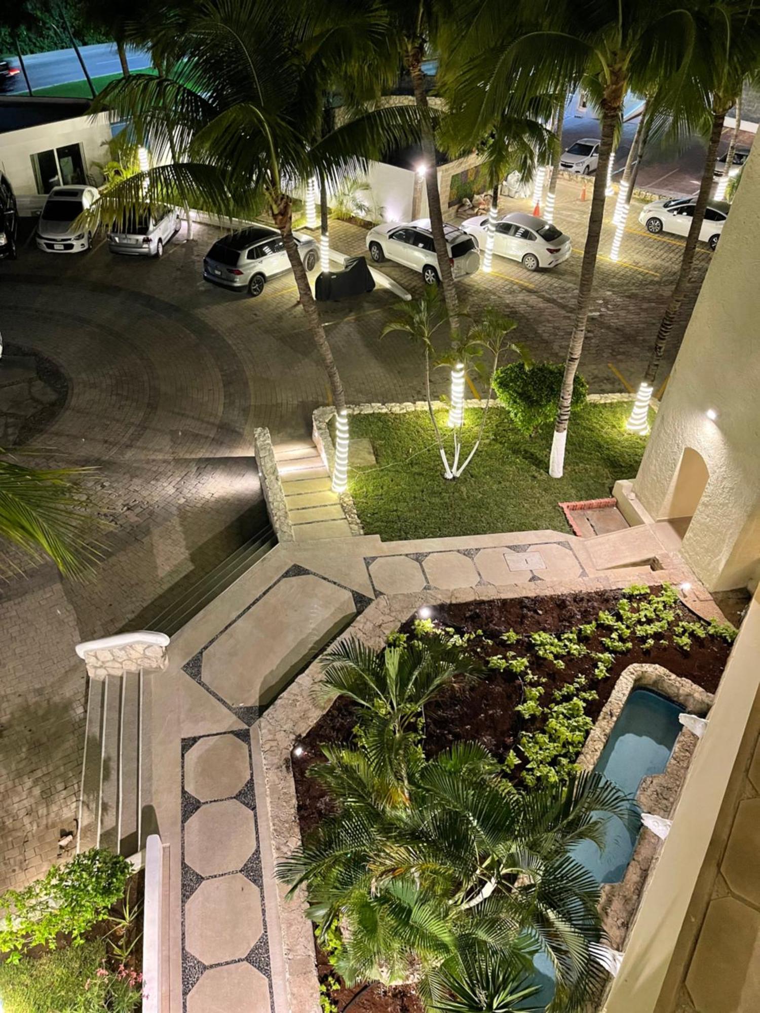 Ova Apartments Cancún Exteriör bild
