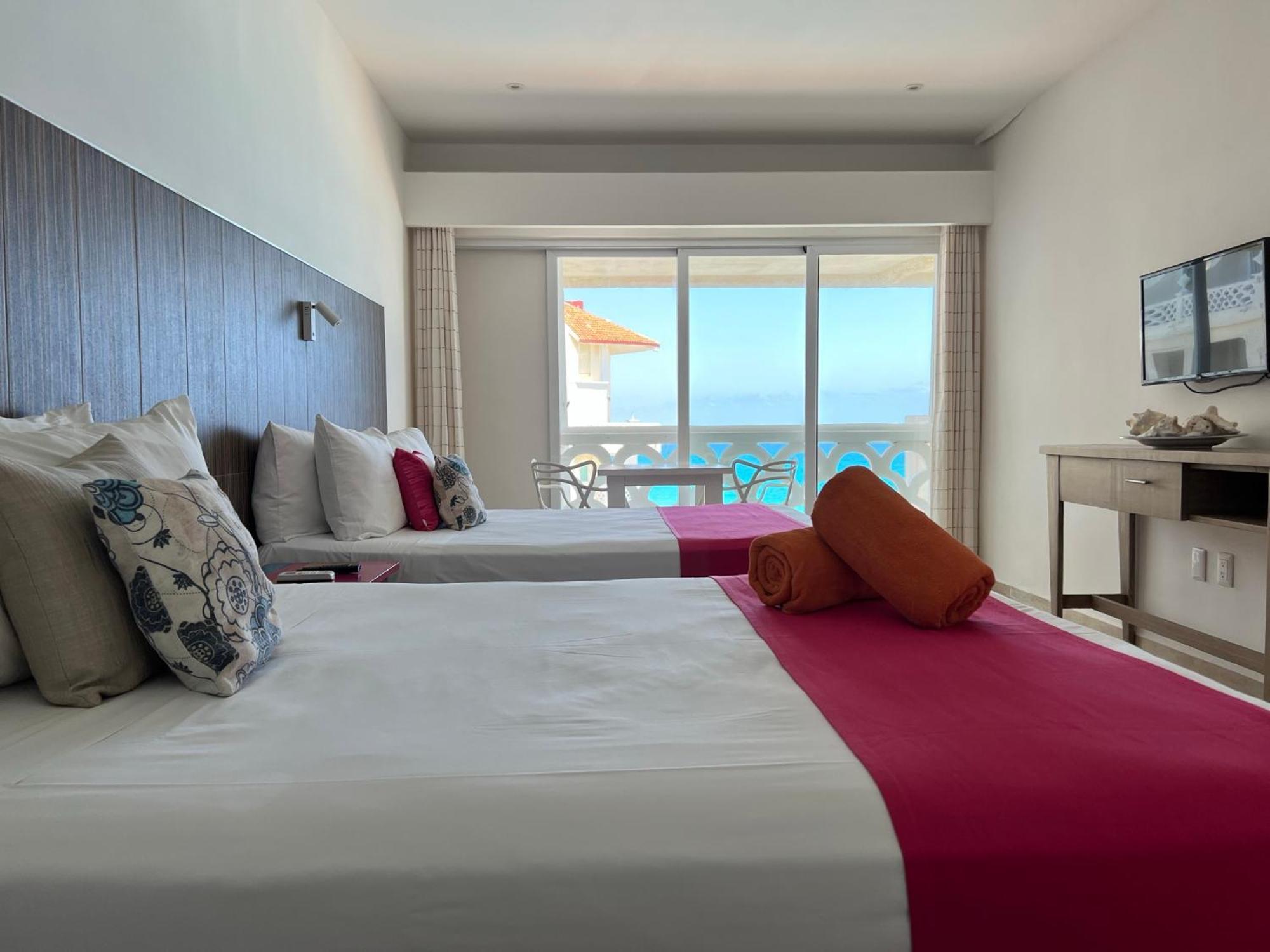 Ova Apartments Cancún Exteriör bild